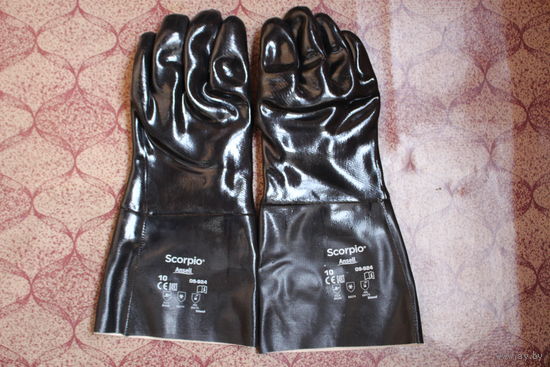 Перчатки резиновые (толстые) применяющие в нефтяной и хим. промышленности