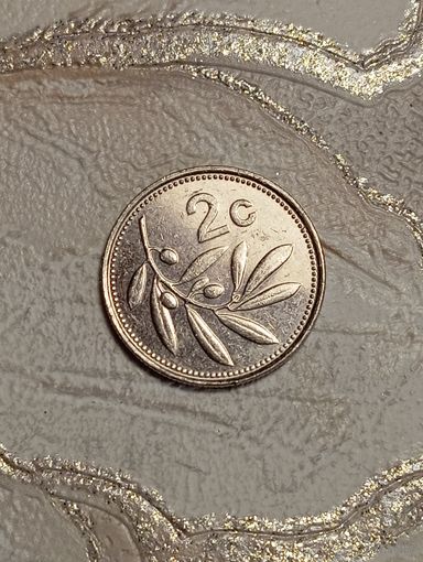 Мальта 2 цента 2005 года .