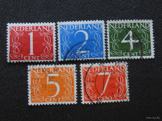 Нидерланды 1946 г. Стандартный выпуск.