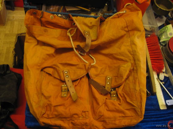 Рюкзак 47х41х18 см.