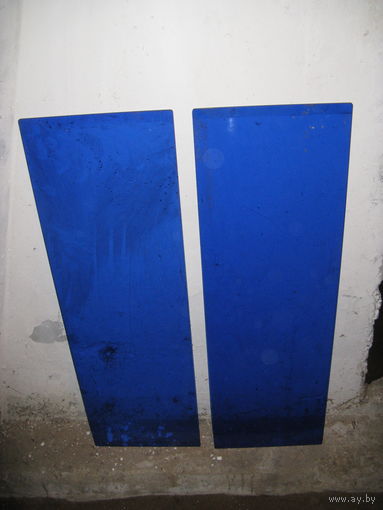 2 куска синего оргстекла 74х24 см толщина 4 мм бу