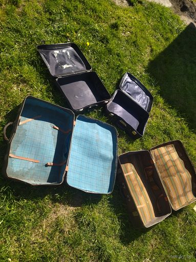 Коллекция старинных чемоданов СССР