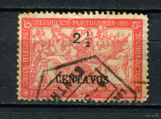 Португальские колонии - Мозамбик - 1918 - Надпечатка 2 1/2 CENTAVOS на 5С (перф. 11 3/4) - [Mi.205C] - 1 марка. Гашеная.  (Лот 160AS)