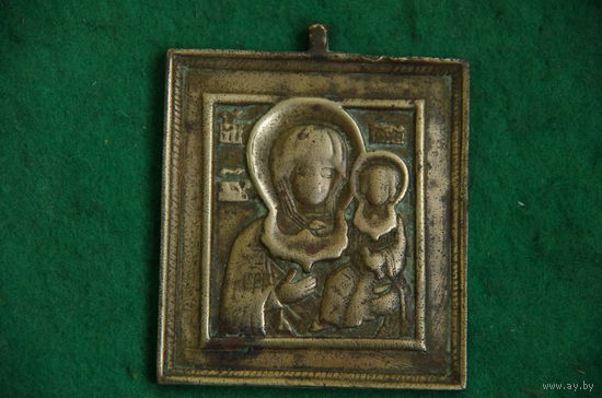 Икона ( иконка )  " Смоленский образ  Божьей  Матери  "   5 х 6,2