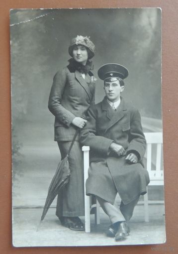 Фото "Молодые аристократы", до 1917 г., фот. Энзельвальд, Тверская