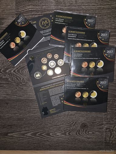 Германия 2017 год 5 наборов разных монетных дворов A D F G J. 1, 2, 5, 10, 20, 50 евроцентов, 1, 2 евро и 2 юбилейных евро. Официальный набор PROOF монет в упаковке.