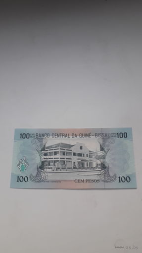 ГВИНЕЯ - БИССАУ 100 песо 1990 год