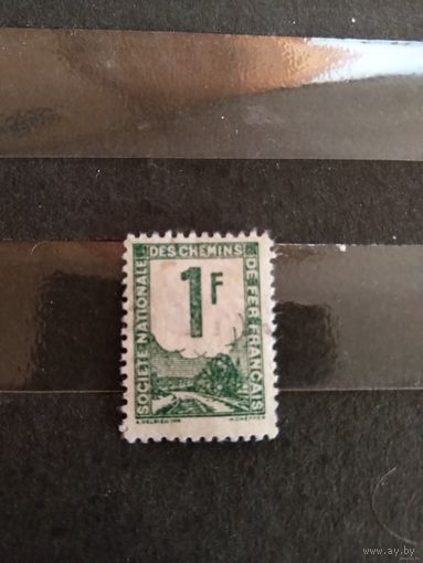 1944 Франция марка оплаты пересылки посылок (пакетов) по железной дороге поезд паровоз (5-2)