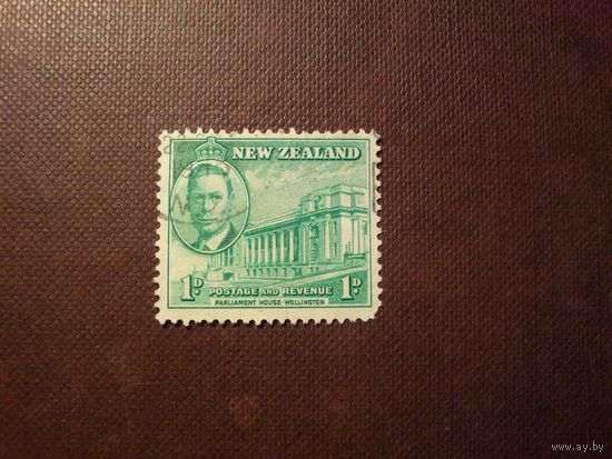 Новая Зеландия 1946 г. Здание парламента в Веллингтоне./40а/