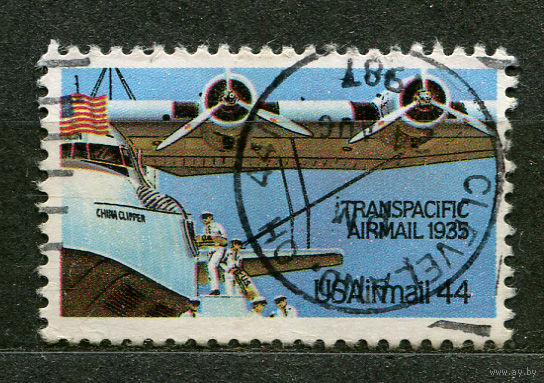 Загрузка самолета Martin M-130. США. 1985. Полная серия 1 марка