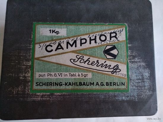 Старинная жестяная аптечная коробка из под CAMPHOR Schering.1 kg.SCHERING-KAHLBAUM A.G.BERLIN.30-ые г.20-го века.