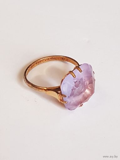 Кольцо Леденец, СССР, 70-е годы, кристалл размер 1,1 на 1,1. Размер кольца 16,5 мм