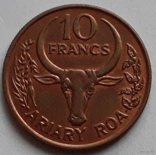 Мадагаскар 10 франков 1991 (14-13-26)