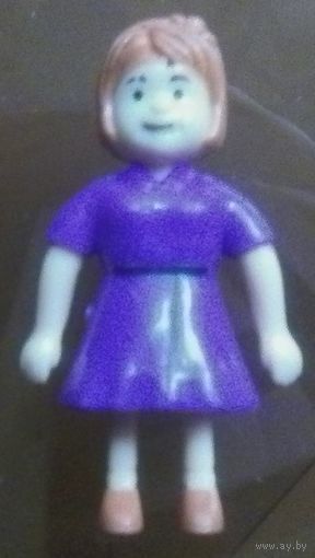 Девочка в фиолетовом