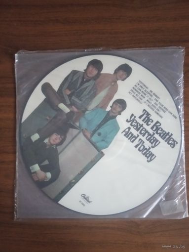 LP BEATLES Picture-disk Yesterday & Tofay
