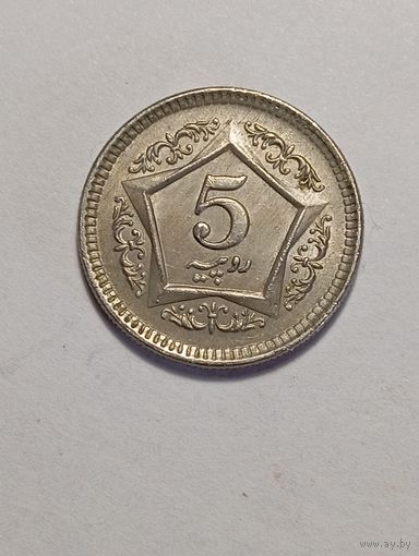 Пакистан 5 рупий 2003 года .