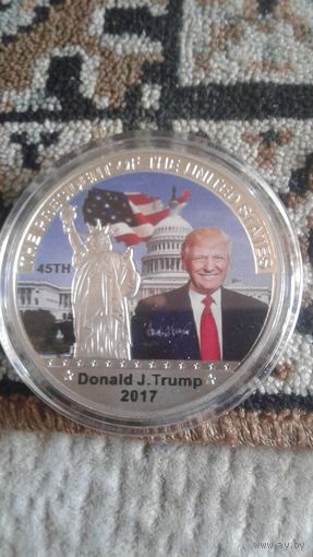 Монета дональд трамп