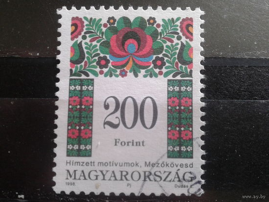 Венгрия 1998 стандарт, орнамент 200фт Михель-3,0 евро гаш