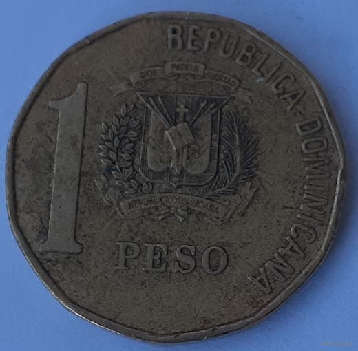Доминикана 1 песо, 2005 (4-13-5)