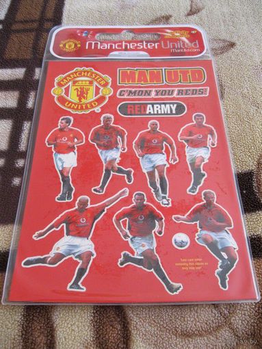 Для детей и взрослых. Магниты на холодильник "Футбольный клуб "Манчестер Юнайтед", сезона 2002 года".