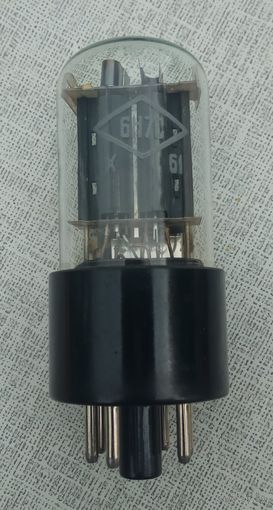Лампа 6Н7С Подогревный двойной триод для усиления напряжения низкой частоты