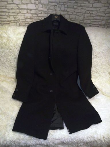 Отличное драповое пальто с подкладкой 188/96/84.