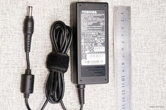 Зарядное устройство Toshiba 19V 3.42A original