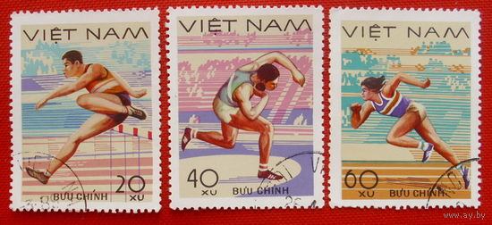 Вьетнам. Спорт. ( 3 марки ) 1989 года.