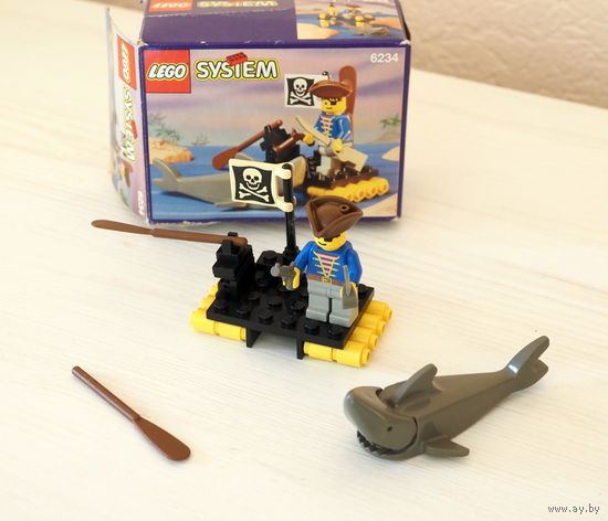 ЛЕГО 6234 LEGO Pirates Renegade's Raft. 1991г. 100%. Но, см. описание. Коробка.