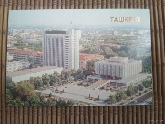 Карманный календарик. Ташкент .1986 год