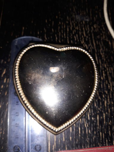 Коробка-сердечко сердце металл Европа