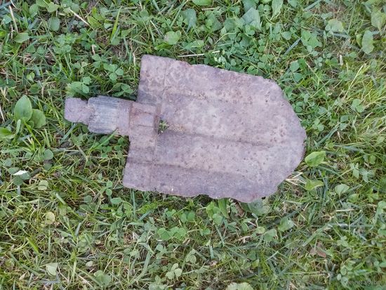 Остатки раскладной саперной лопатки Вермахта