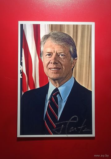 Фото с автографом 39-го Президента США господина Джеймса Картера.
