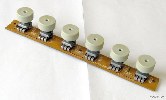 Блок переменных резисторов монитора