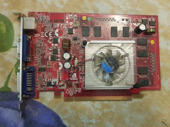 Видеокарта MSI GeForce NX8500GT-TD256E куллер трещит, можно отключить. VGA отлично работает, dvi не проверял. Интерфейс PCI Express x16 Производитель графического процессора NVIDIA Графический процесс