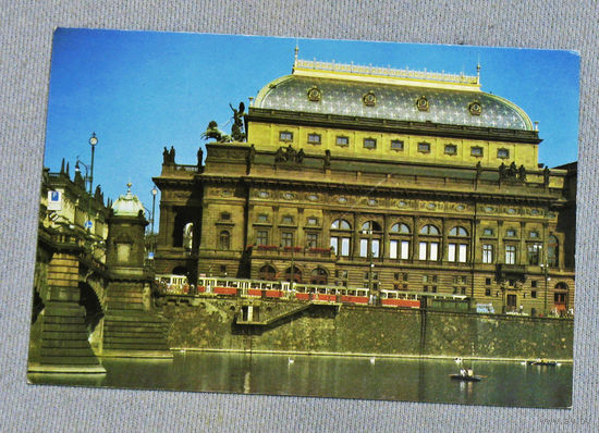 История путешествий: Прага Praha Национальный театр