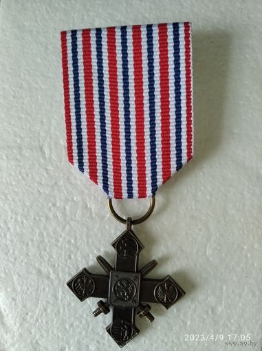 Военный крест Чехословакии 1939 - иностранная награда