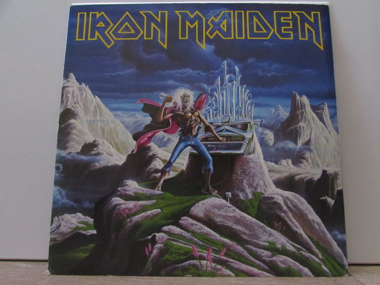 Iron Maiden Run To The Hills (live).