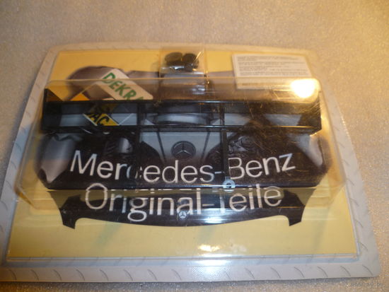 AMG Mercedes C-Klasse DTM 2008. DeAgostini. Антикрыло.
