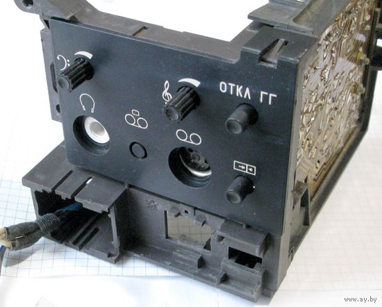 Блок управления А9 телевизора "Рекорд ВЦ-381" - Усилитель звуковой частоты на МС К174УН7
