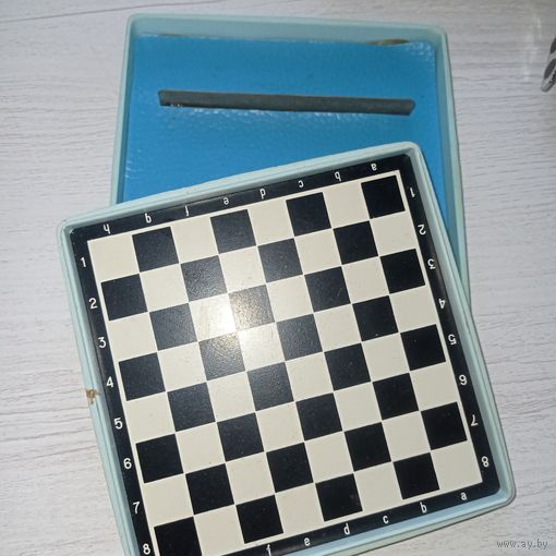 Коробка от шахмат СССР, Днепропетровск, мини шахматы СССР, магнитная доска, коробка