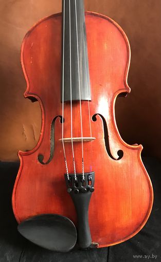 Старинная мастеровая чешская скрипка 20-го века