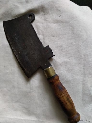 Старинный разделочный нож-топорик