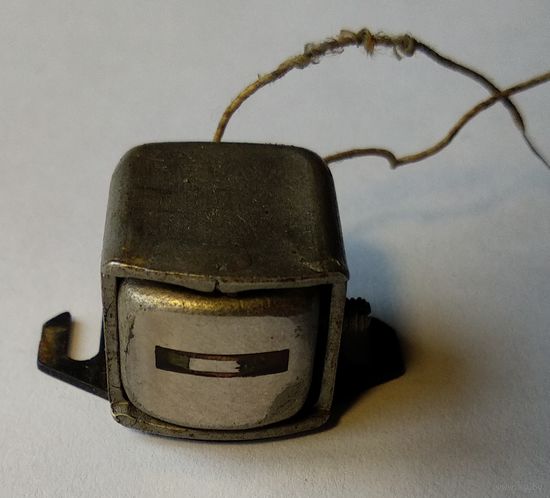 Головка воспроизводящая, моно, с катушечного лампового магнитофона