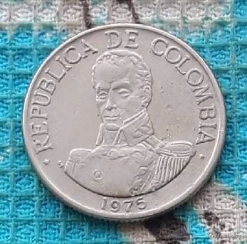 Колумбия 1 песо 1975 года. Кукуруза.
