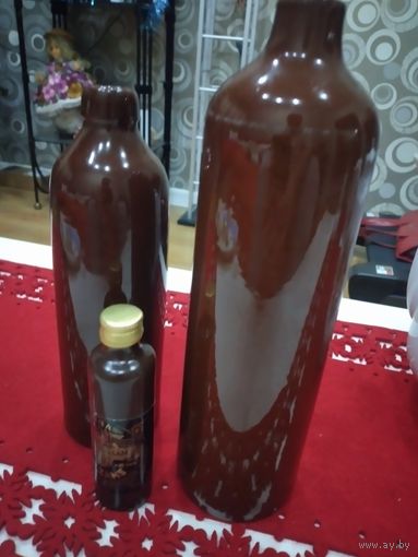 Бутылки от Рижского бальзама(папа-мама-сын и дядя из Африки )