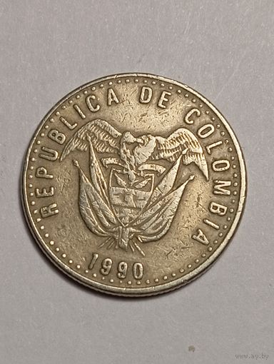 Колумбия 50 песо 1990 года .