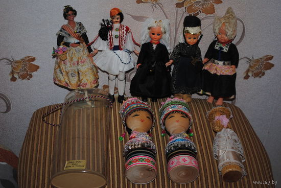 Ретро-СУВЕНИРНЫЕ-куклы No2 фирмы: "Марин" из Испании, - производства 50-60гг. Куклы *Marin - это мужские и женские персонажи, одетые в народные или исторические костюмы. Широкая улыбка, взгляд в сторо