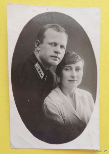 Фото "Офицер РККА и жена", 1931 г.